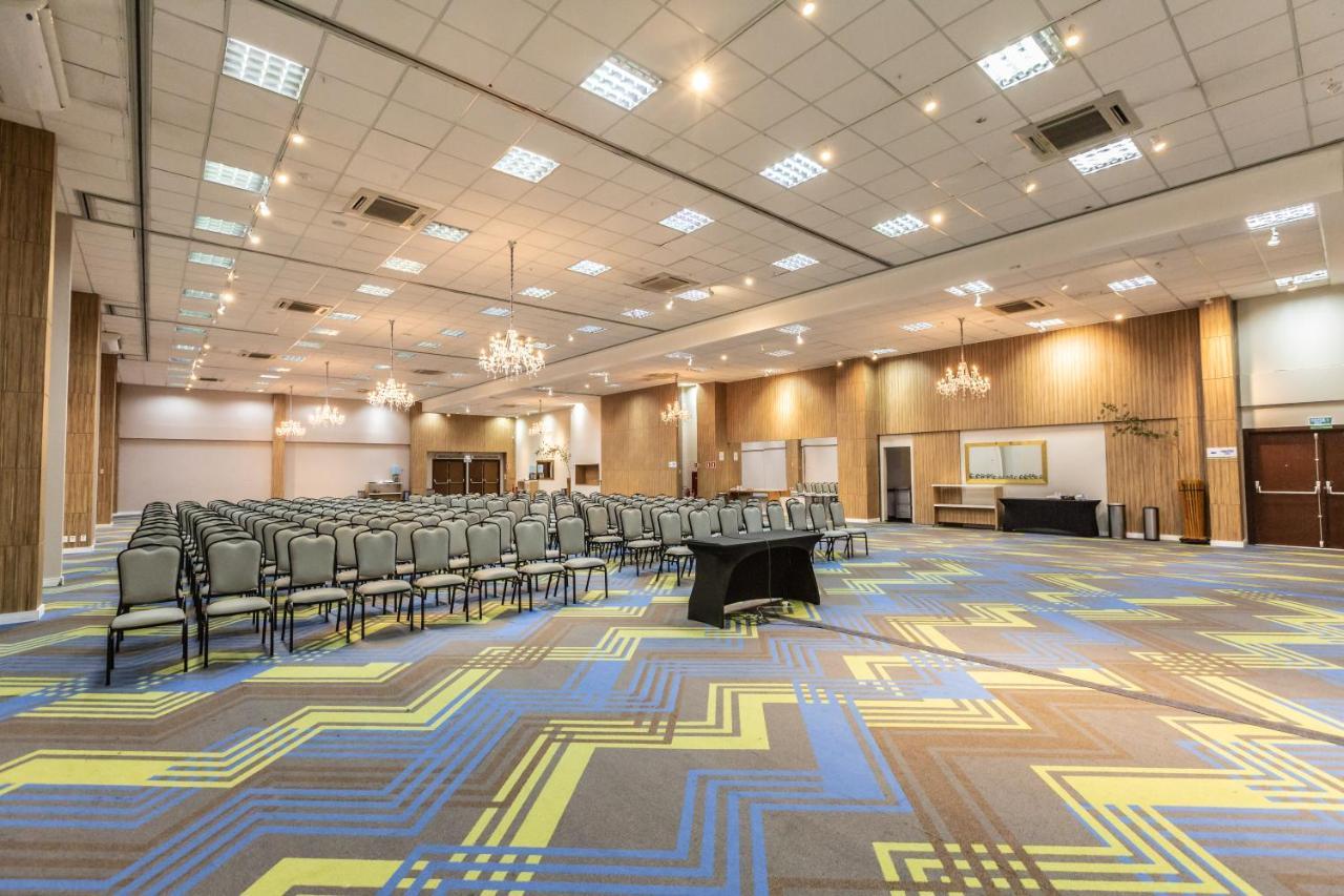 Hotel Inter Cuiaba Экстерьер фото The Grand Ballroom