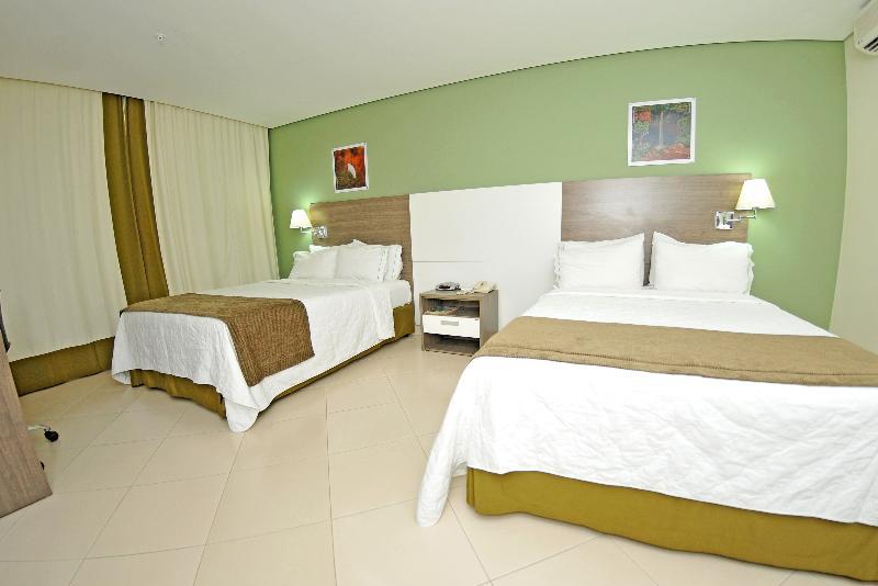 Hotel Inter Cuiaba Экстерьер фото